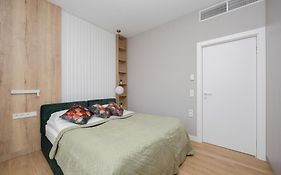 Exceptional Business Apartments By Noclegi Renters
